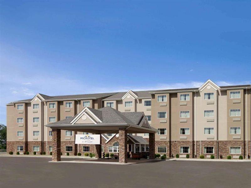 Microtel Inn & Suites By Wyndham St Clairsville - Wheeling St. Clairsville Eksteriør billede