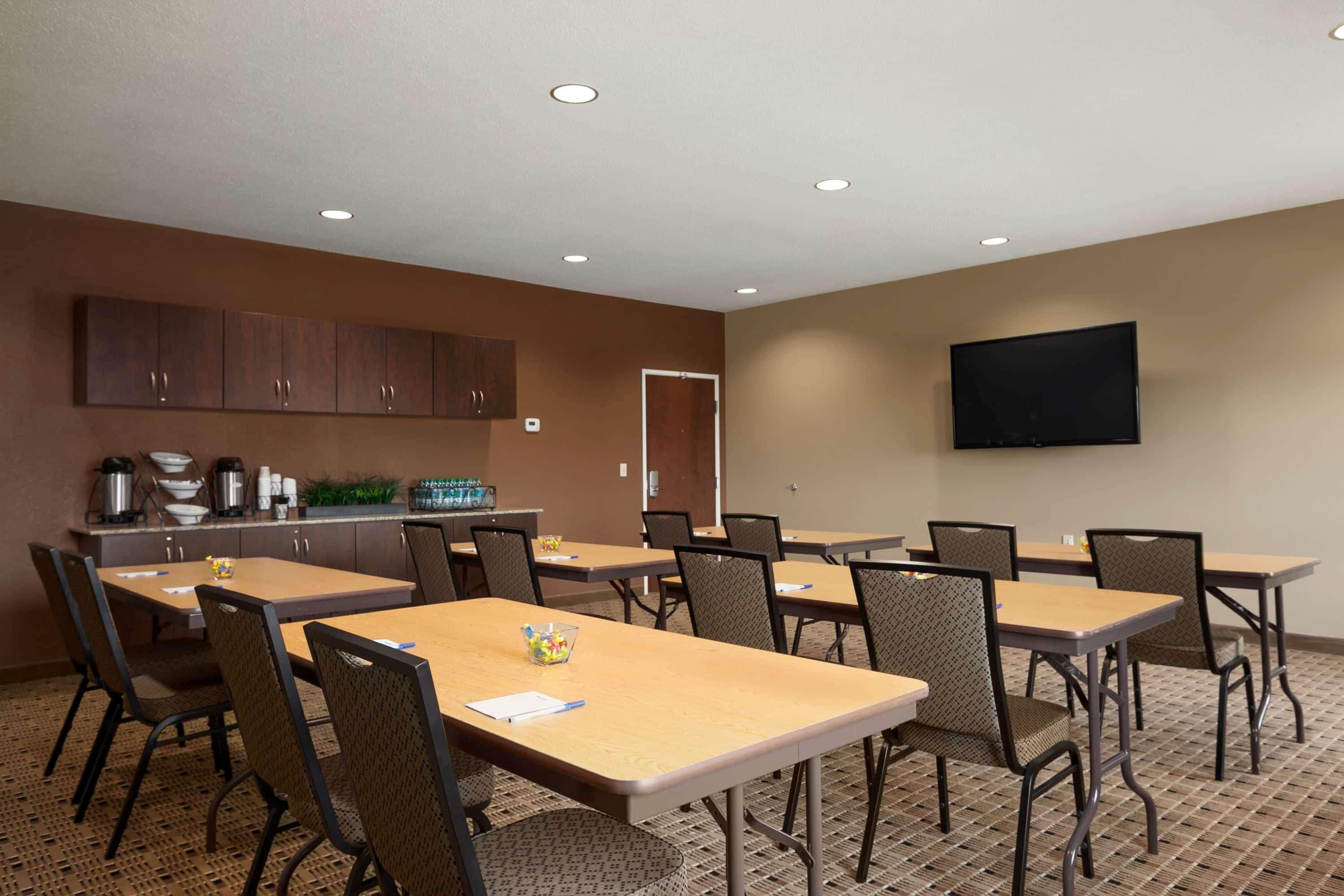 Microtel Inn & Suites By Wyndham St Clairsville - Wheeling St. Clairsville Eksteriør billede