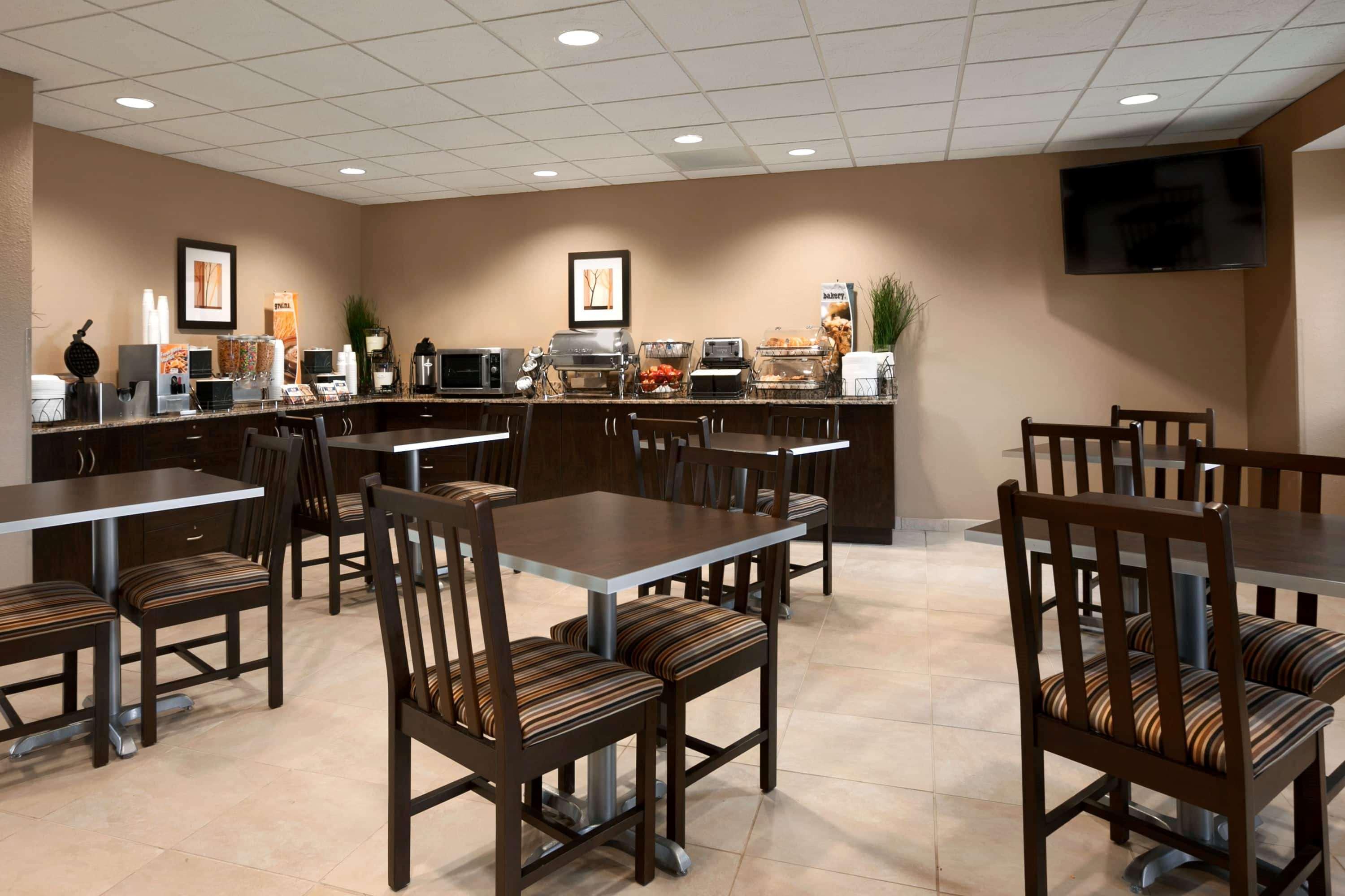 Microtel Inn & Suites By Wyndham St Clairsville - Wheeling St. Clairsville Eksteriør billede