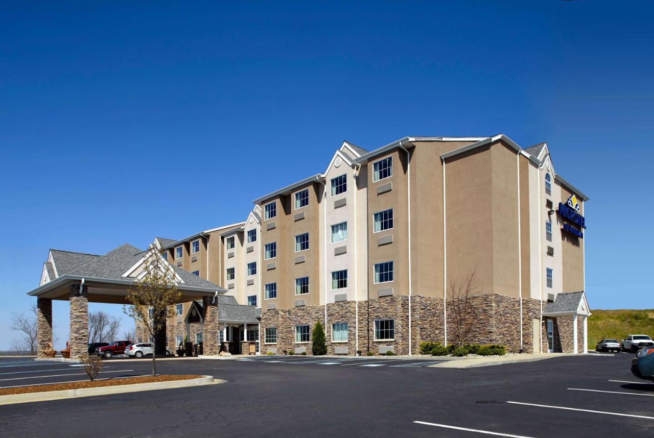 Microtel Inn & Suites By Wyndham St Clairsville - Wheeling St. Clairsville Eksteriør billede