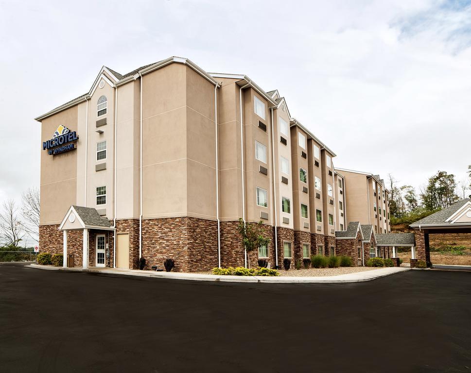 Microtel Inn & Suites By Wyndham St Clairsville - Wheeling St. Clairsville Eksteriør billede